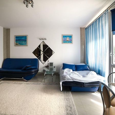 Arena Apartinfo Apartamenty กดัญสก์ ภายนอก รูปภาพ