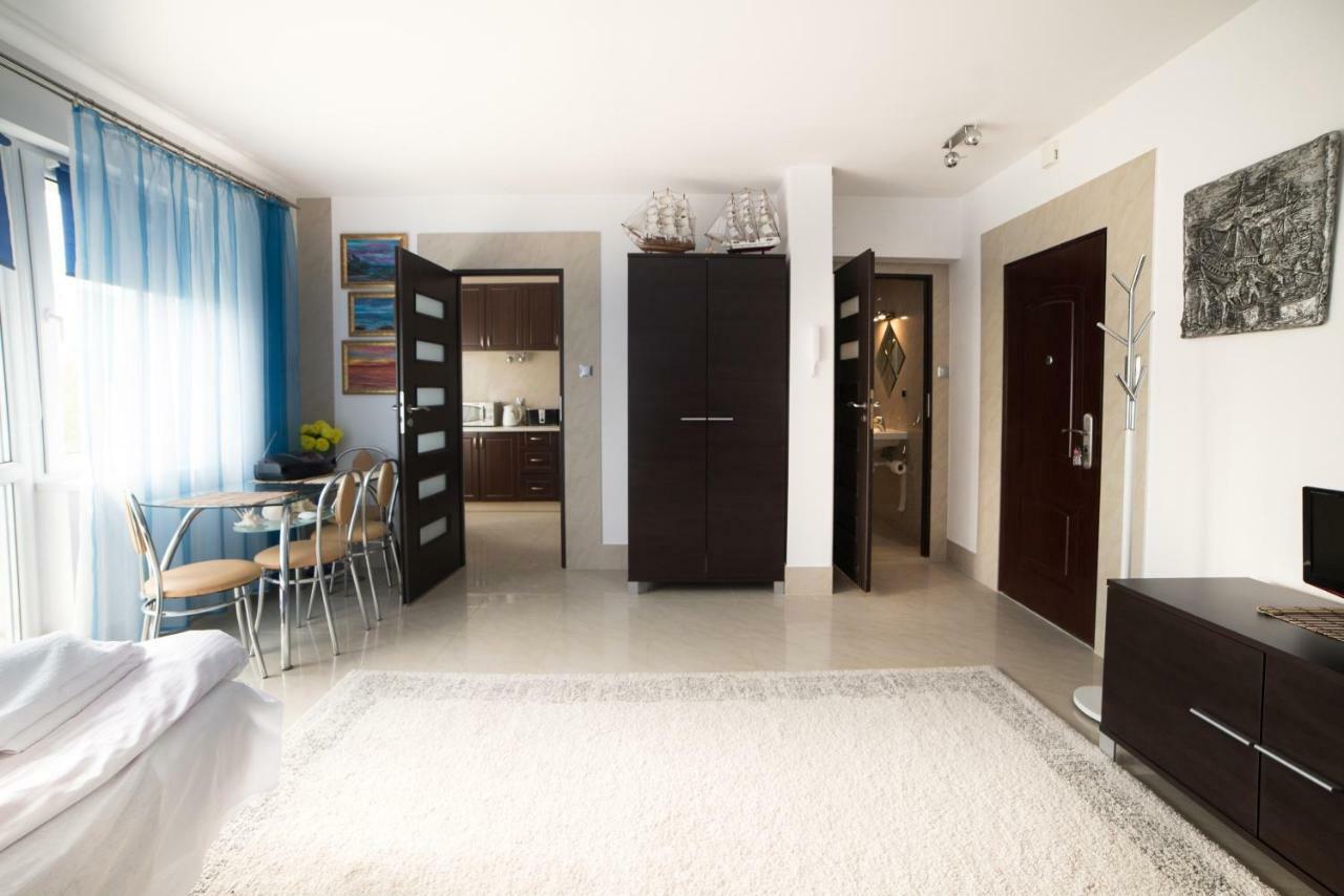 Arena Apartinfo Apartamenty กดัญสก์ ภายนอก รูปภาพ